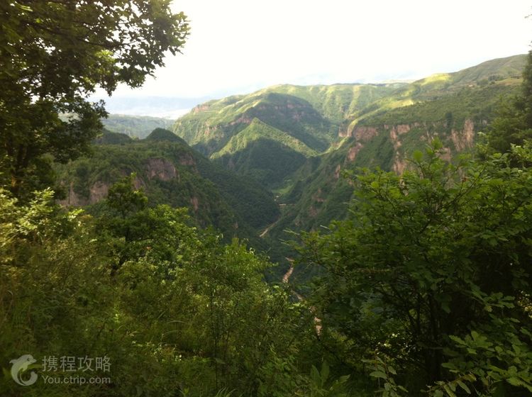 十万沟-大阴山.jpg